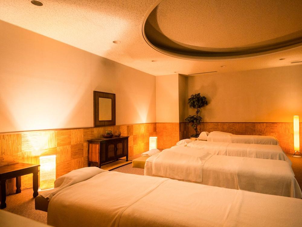 Hotel Hanshin Osaka Exterior photo